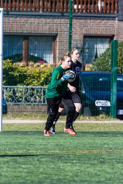 Bild 111 - B-Juniorinnen SV Henstedt-Ulzburg - MTSV Olympia Neum�nster : Ergebnis: 0:4